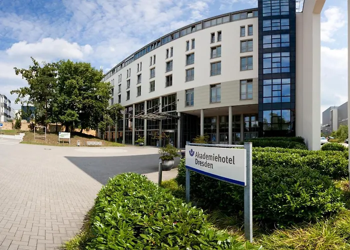 Hotel Akademiehotel 3*