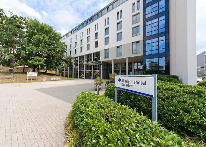 Hotel Akademiehotel 3*