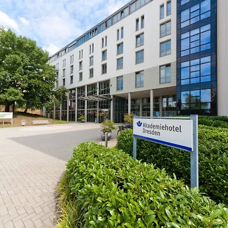 Hotell Akademiehotel 3*